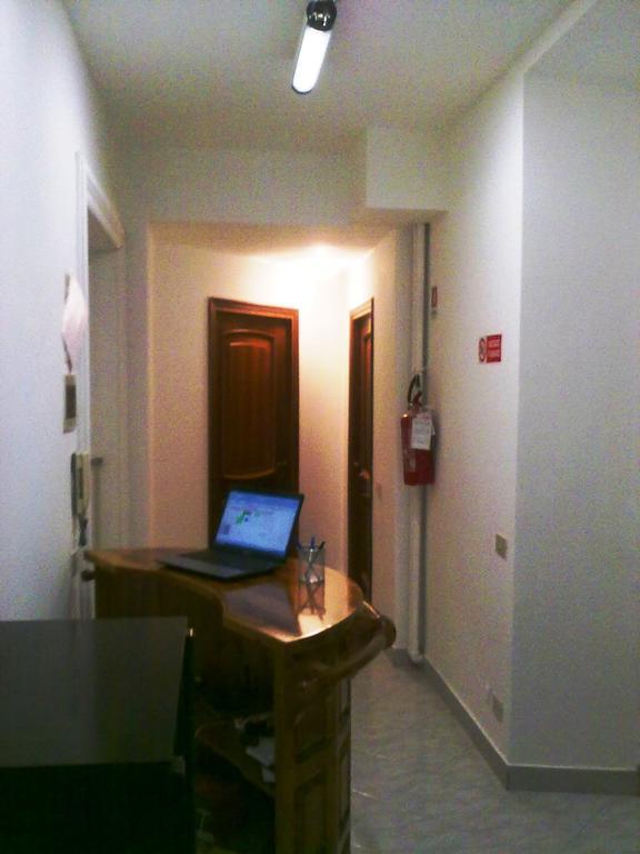 Gigi Holiday Rooms Рим Экстерьер фото