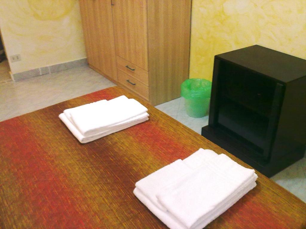 Gigi Holiday Rooms Рим Экстерьер фото